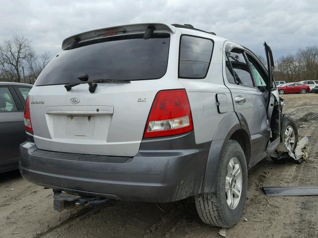 KNDJC733255430150 - 2005 KIA SORENTO EX GRAY photo 4