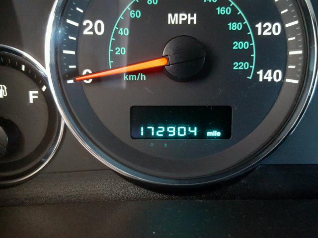 1J8HH48P47C614085 - 2007 JEEP COMMANDER BLACK photo 8