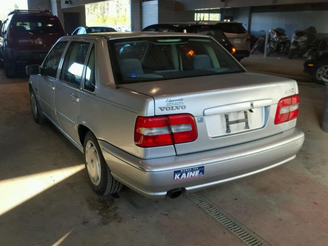 YV1LS5541W1420427 - 1998 VOLVO S70 SILVER photo 3