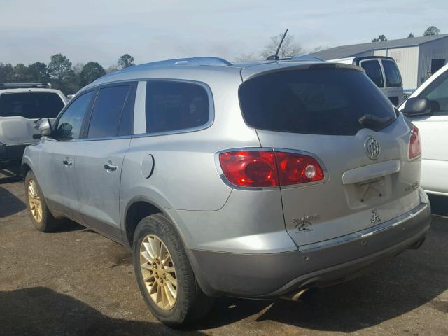 5GALRBED9AJ106454 - 2010 BUICK ENCLAVE CX SILVER photo 3