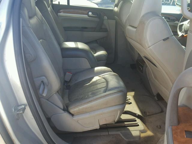 5GALRBED9AJ106454 - 2010 BUICK ENCLAVE CX SILVER photo 6