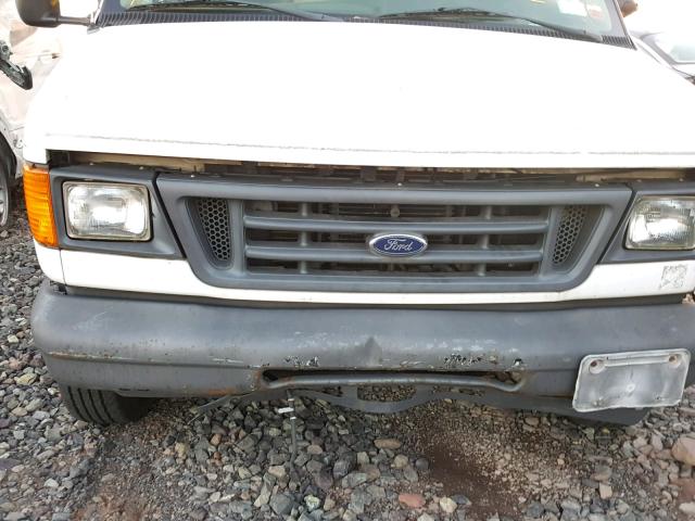 1FDWE35P14HA69656 - 2004 FORD ECONOLINE WHITE photo 9