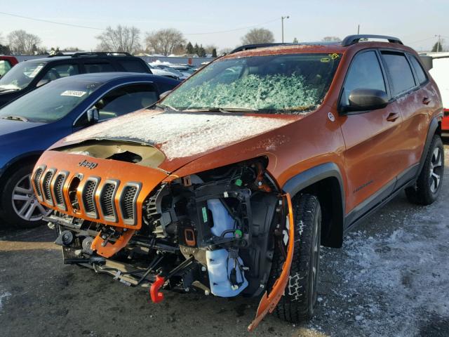 1C4PJMBS5GW270933 - 2016 JEEP CHEROKEE T ORANGE photo 2