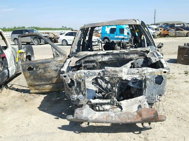 5LMFU275X5LJ18535 - 2005 LINCOLN NAVIGATOR BURN photo 9