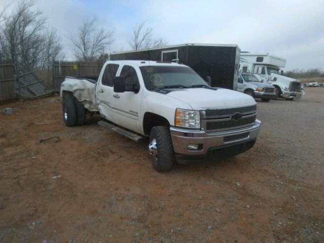 1GC4K0C88CF232988 - 2012 CHEVROLET SILVERADO WHITE photo 1