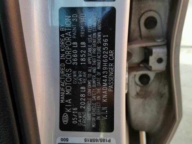 KNADM4A39H6025961 - 2017 KIA RIO LX SILVER photo 10