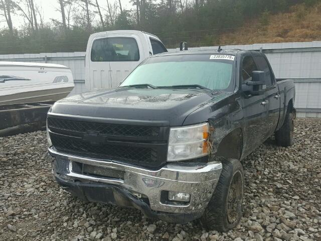 1GC1KXC82EF120492 - 2014 CHEVROLET SILVERADO BLACK photo 2