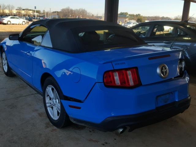 1ZVBP8EM2C5203314 - 2012 FORD MUSTANG BLUE photo 3