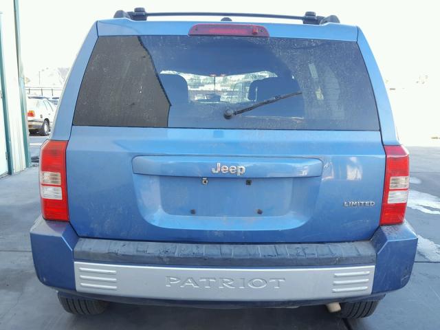 1J8FT48W07D399392 - 2007 JEEP PATRIOT LI BLUE photo 9