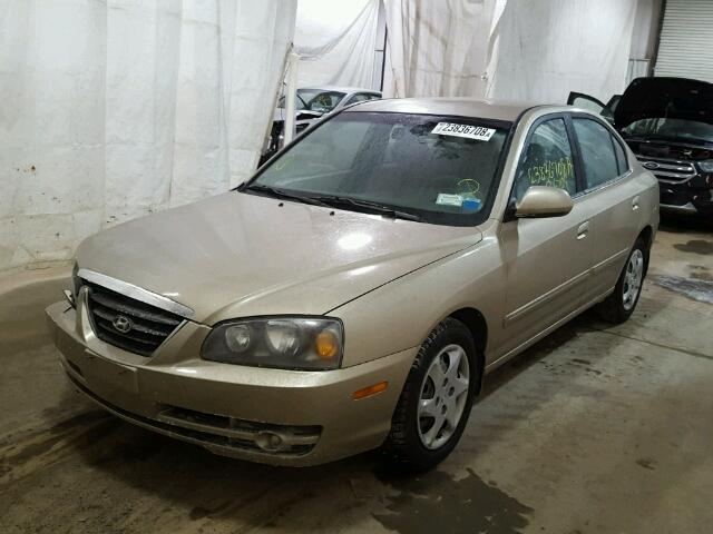 KMHDN46D05U194996 - 2005 HYUNDAI ELANTRA GL GOLD photo 2