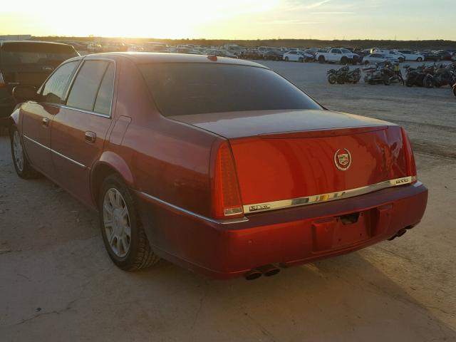 1G6KD57Y68U209871 - 2008 CADILLAC DTS RED photo 3