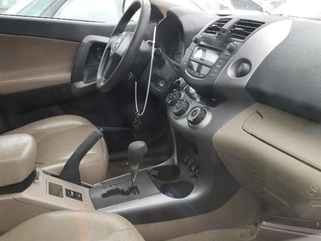 JTMBD33V465038929 - 2006 TOYOTA RAV4 GOLD photo 5