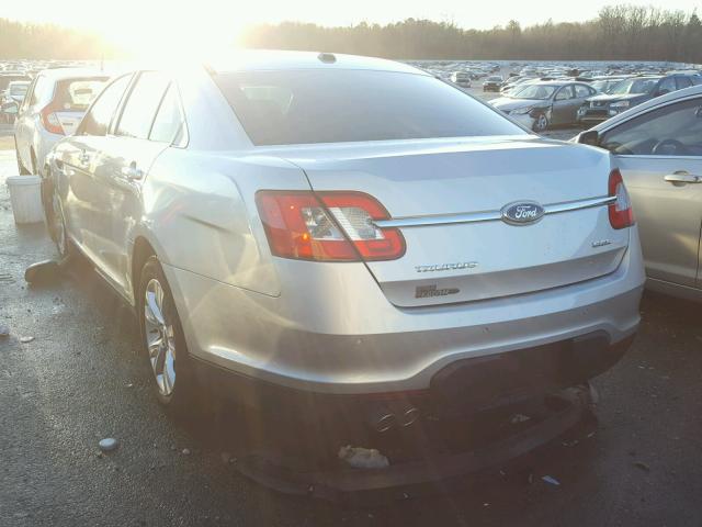 1FAHP2EW2BG130983 - 2011 FORD TAURUS SEL SILVER photo 3