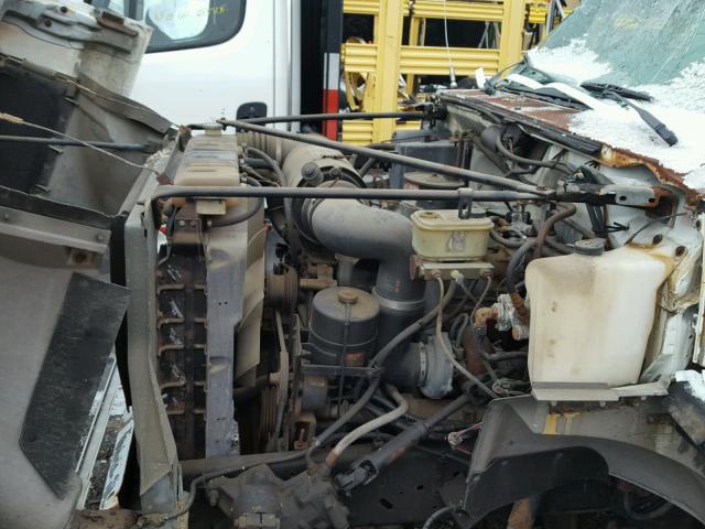 1FDNK74P3LVA44514 - 1990 FORD F700 F WHITE photo 7