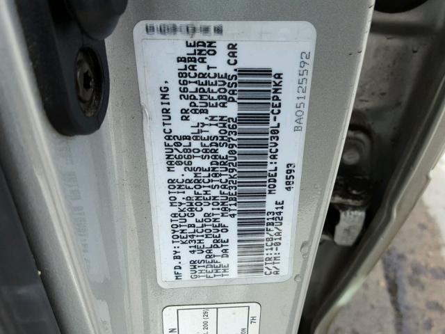 4T1BE32K92U097362 - 2002 TOYOTA CAMRY LE SILVER photo 10