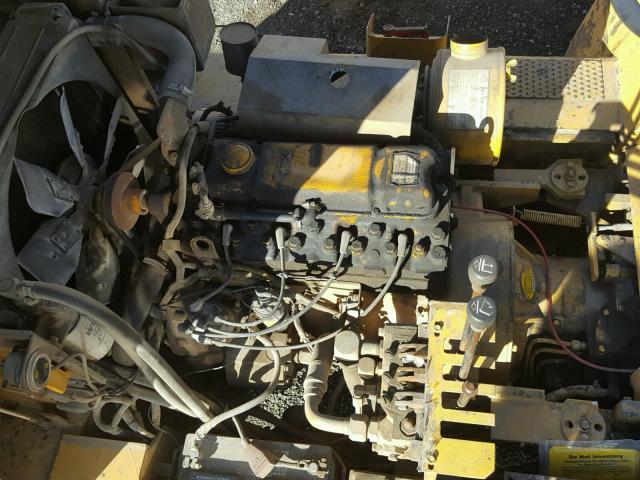 40X01419 - 2000 CATERPILLAR FORKLIFT YELLOW photo 7