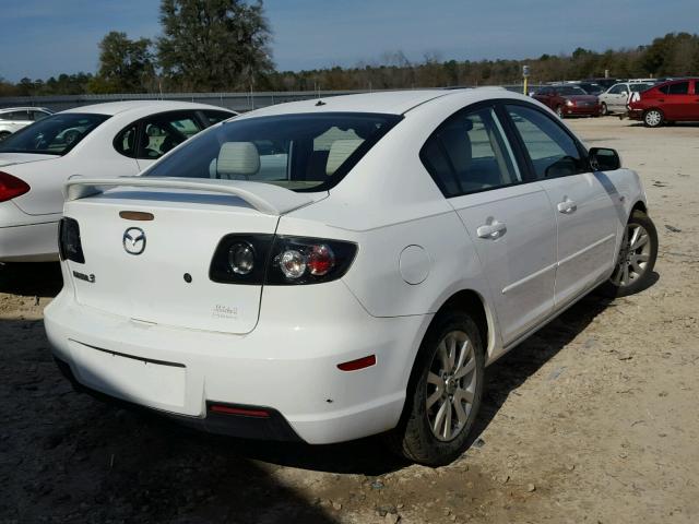 JM1BK32F471621154 - 2007 MAZDA 3 I WHITE photo 4