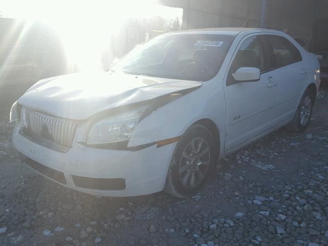 3MEHM07Z28R647246 - 2008 MERCURY MILAN WHITE photo 2