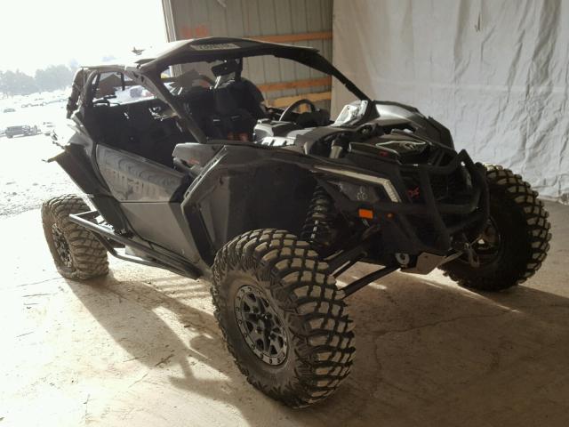 3JBVXAW29HK002644 - 2017 CAN-AM MAVERICK X BLACK photo 1