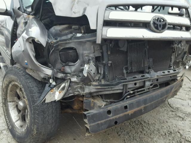 5TBDT44104S452626 - 2004 TOYOTA TUNDRA DOU CHARCOAL photo 9