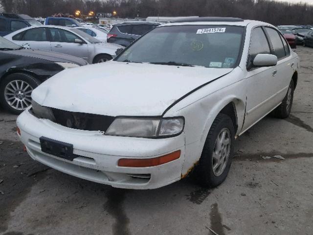 JN1CA21A4XT705733 - 1999 NISSAN MAXIMA GLE WHITE photo 2