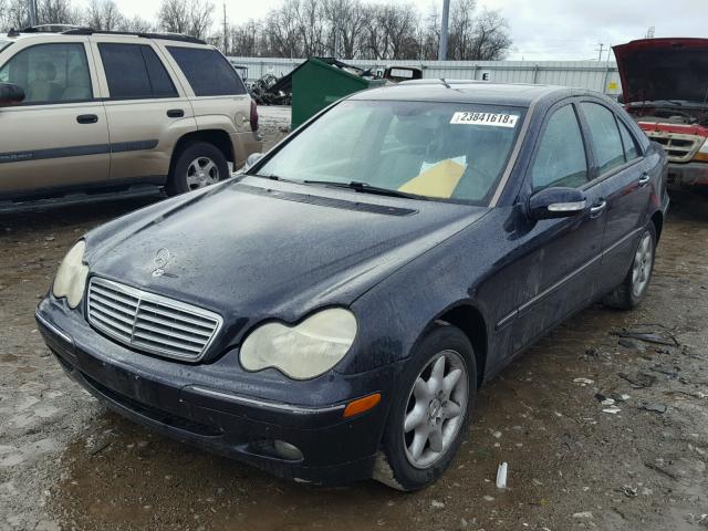 WDBRF64J63E010162 - 2003 MERCEDES-BENZ C 320 BLUE photo 2
