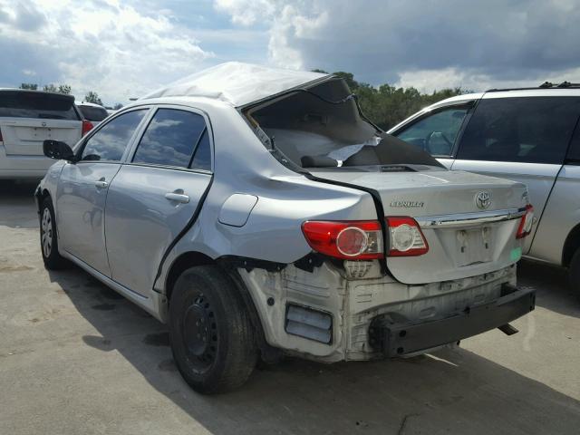 2T1BU4EEXCC906188 - 2012 TOYOTA COROLLA BA SILVER photo 3