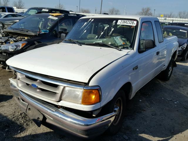 1FTCR14UXVPB11918 - 1997 FORD RANGER SUP WHITE photo 2