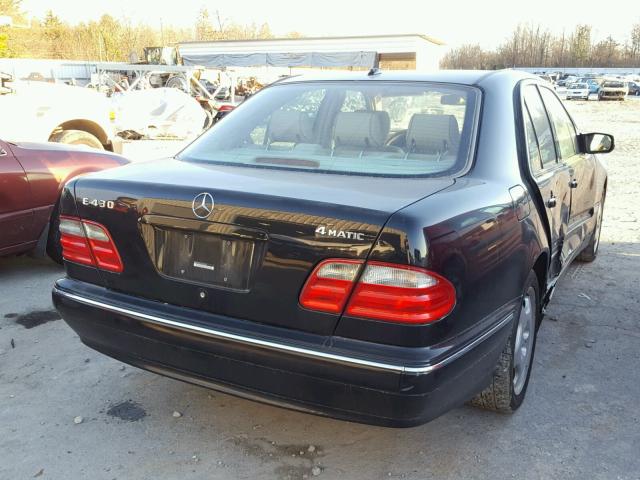 WDBJF83J1YX036528 - 2000 MERCEDES-BENZ E 430 BLACK photo 4