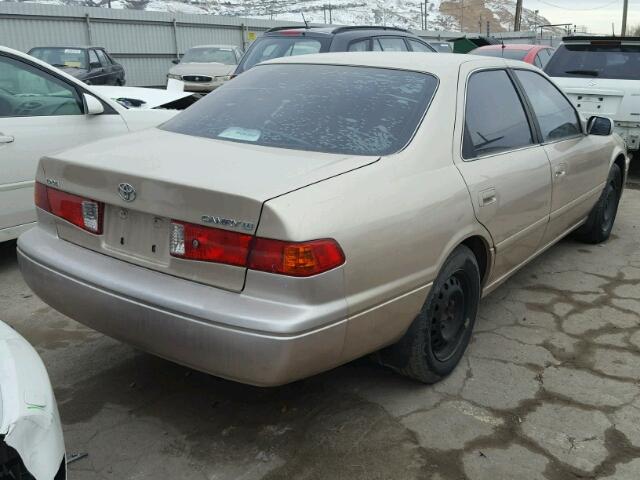 JT2BG22K5Y0526319 - 2000 TOYOTA CAMRY CE BEIGE photo 4