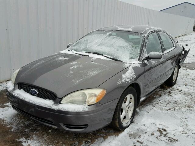 1FAFP53U34G131718 - 2004 FORD TAURUS SE GRAY photo 2