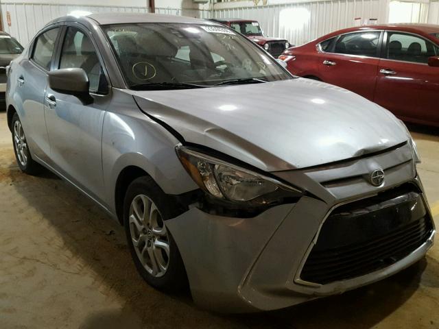 3MYDLBZV6GY125024 - 2016 TOYOTA SCION IA GRAY photo 1