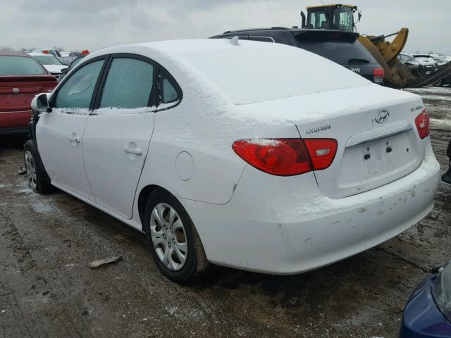 KMHDU4AD3AU851536 - 2010 HYUNDAI ELANTRA BL WHITE photo 3