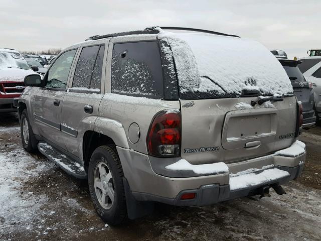 1GNDT13S122307218 - 2002 CHEVROLET TRAILBLAZE GRAY photo 3