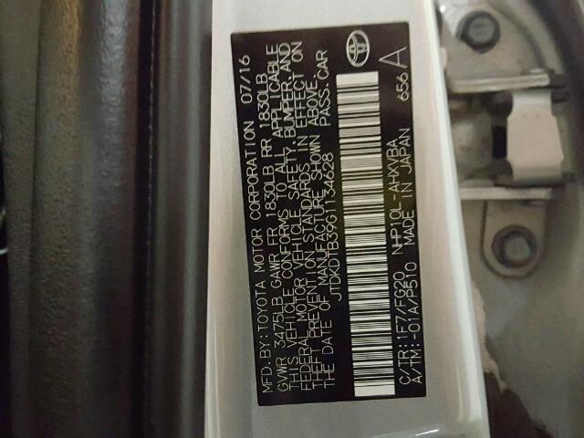 JTDKDTB39G1134628 - 2016 TOYOTA PRIUS C SILVER photo 10