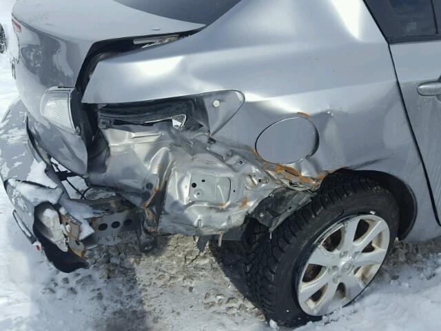 JM1BL1UF5B1429524 - 2011 MAZDA 3 I SILVER photo 9