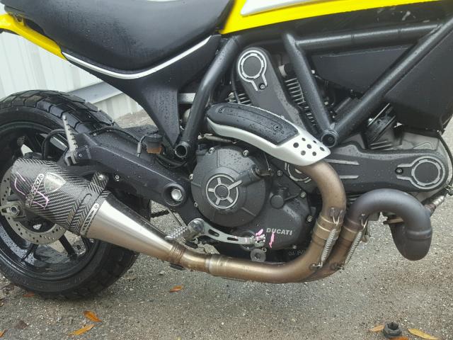 ML015ANM8GT008136 - 2016 DUCATI SCRAMBLER YELLOW photo 7