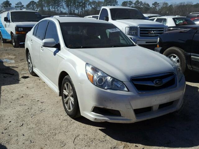 4S3BMBB66B3256364 - 2011 SUBARU LEGACY 2.5 WHITE photo 1