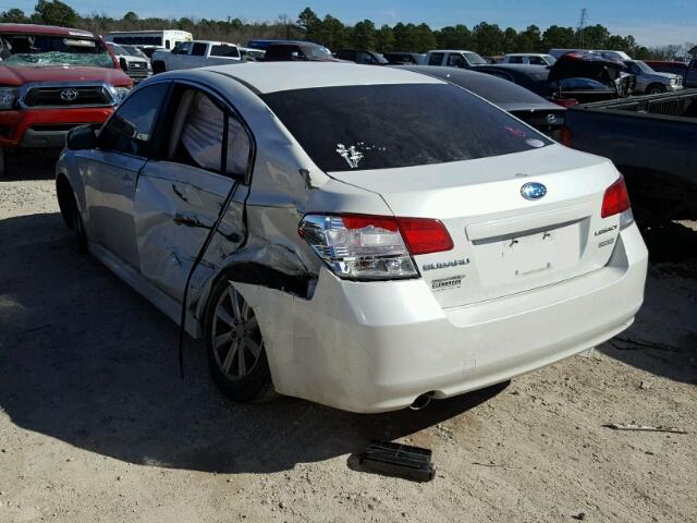 4S3BMBB66B3256364 - 2011 SUBARU LEGACY 2.5 WHITE photo 3