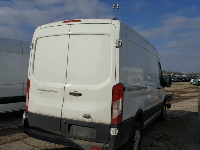 1FTYR1CM1GKB02421 - 2016 FORD TRANSIT T- WHITE photo 4