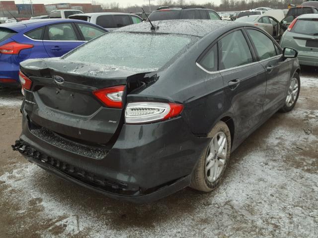 1FA6P0H73G5103780 - 2016 FORD FUSION SE GREEN photo 4