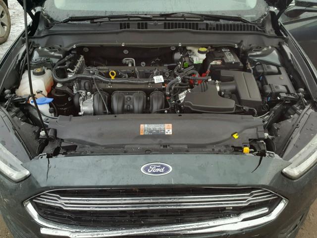 1FA6P0H73G5103780 - 2016 FORD FUSION SE GREEN photo 7