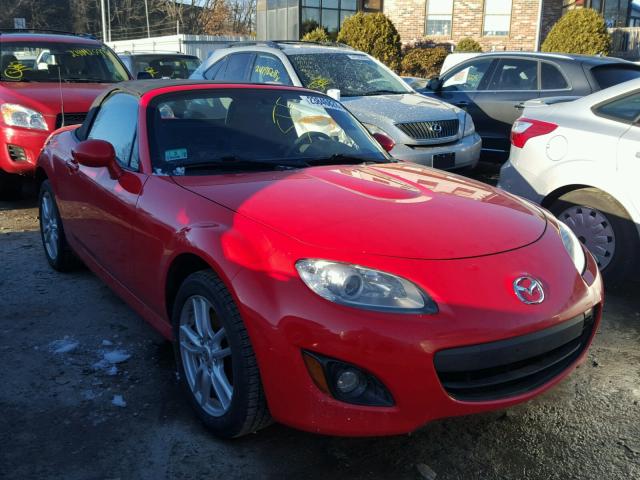 JM1NC2JFXB0213150 - 2011 MAZDA MX-5 MIATA RED photo 1