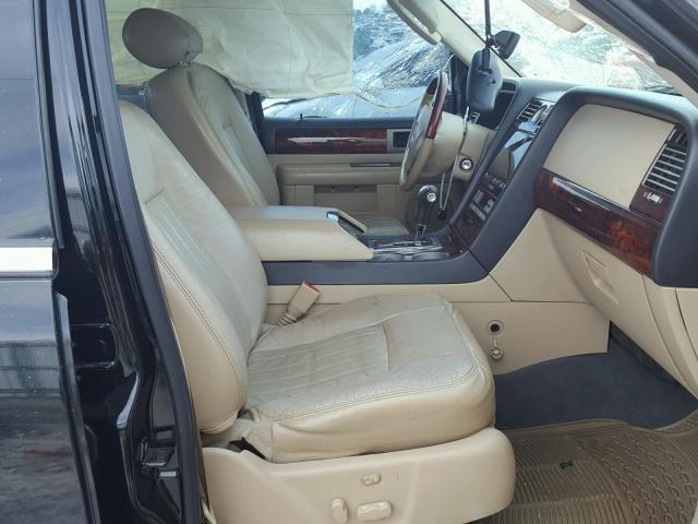 5LMFU27595LJ01225 - 2005 LINCOLN NAVIGATOR შავი ფოტო 5