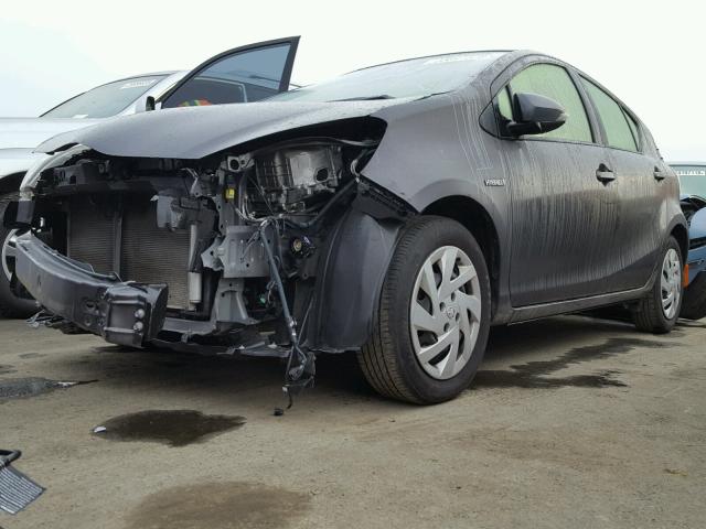 JTDKDTB38F1100176 - 2015 TOYOTA PRIUS C GRAY photo 2