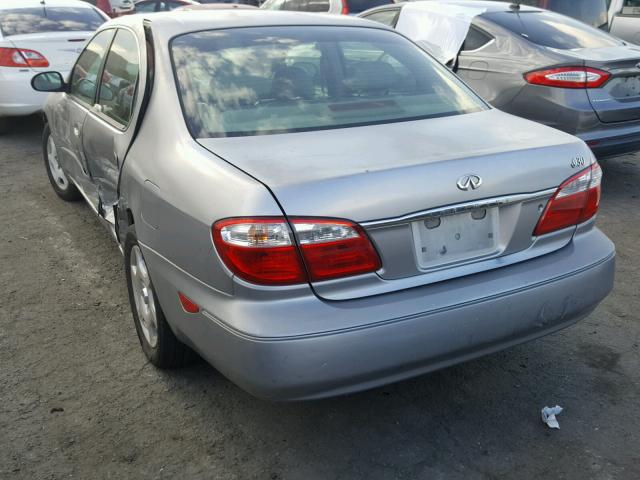 JNKCA31A1YT202387 - 2000 INFINITI I30 GRAY photo 3