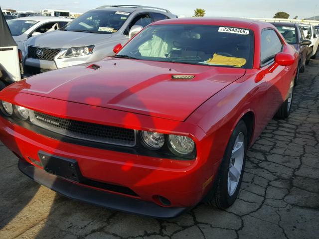 2C3CDYAG7CH293797 - 2012 DODGE CHALLENGER RED photo 2