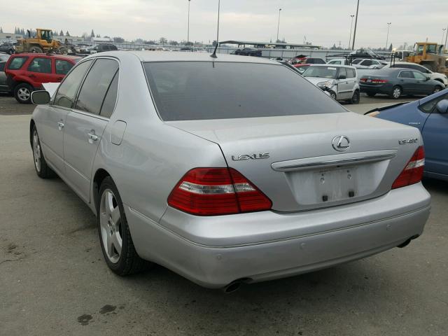 JTHBN36F240147402 - 2004 LEXUS LS 430 SILVER photo 3