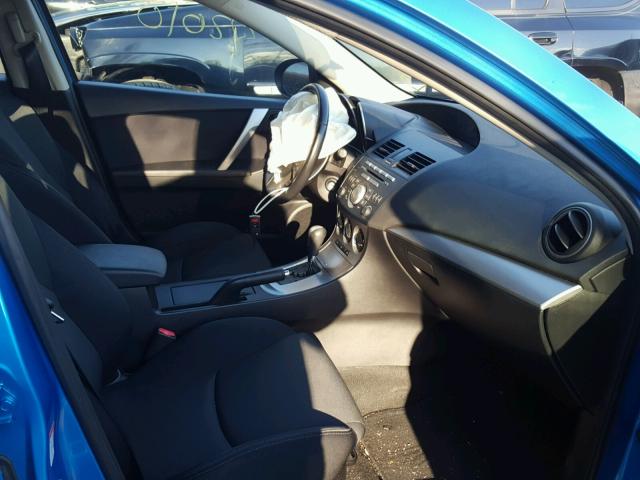 JM1BL1H54A1132776 - 2010 MAZDA 3 S BLUE photo 5