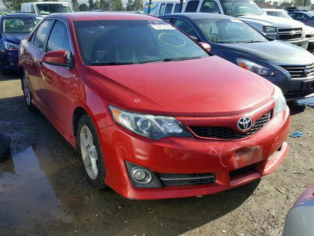 4T1BF1FK2CU567812 - 2012 TOYOTA CAMRY SE RED photo 1